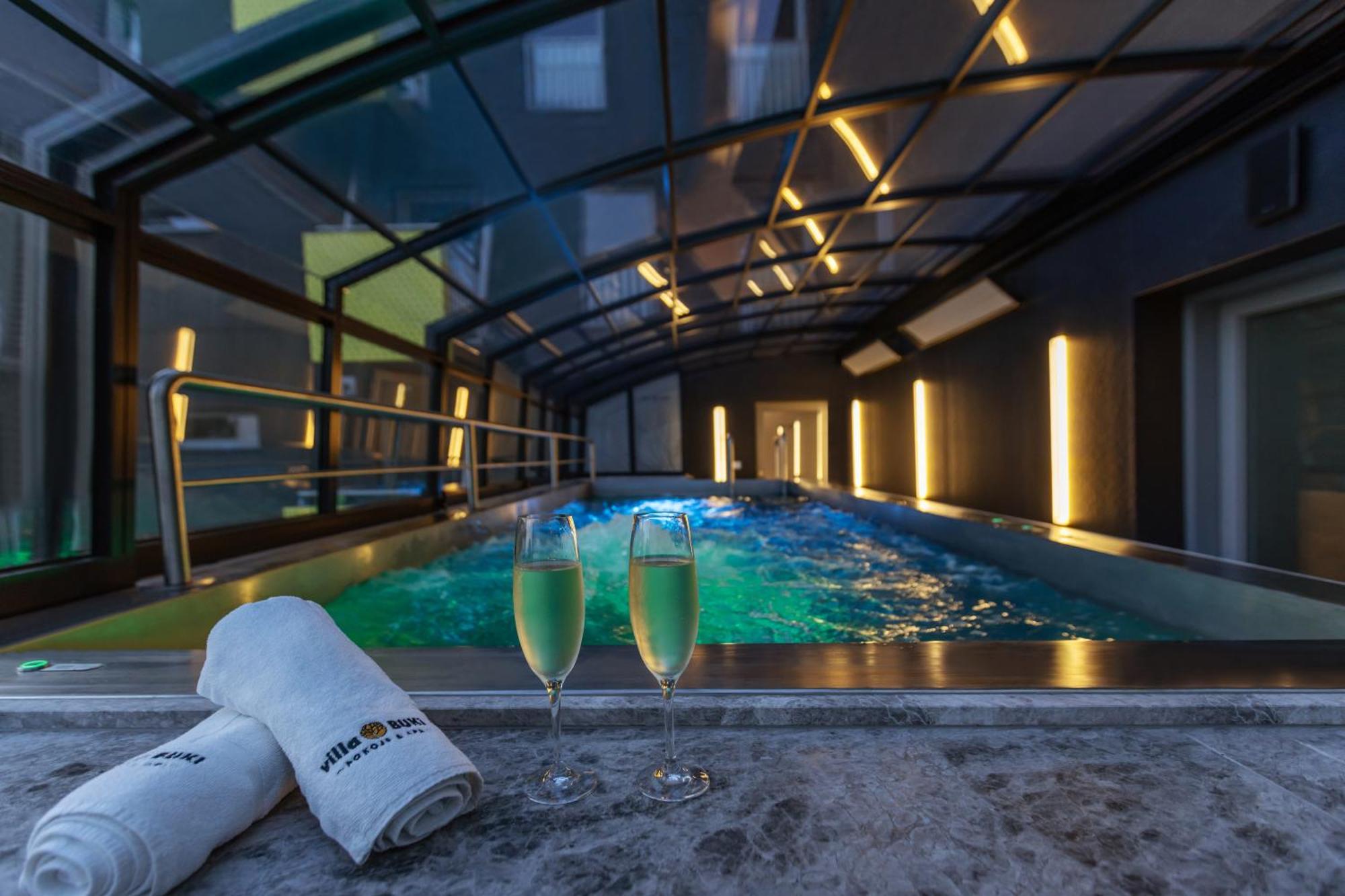 Villa Buki Pokoje & Spa Jastrzębia Góra Exteriör bild